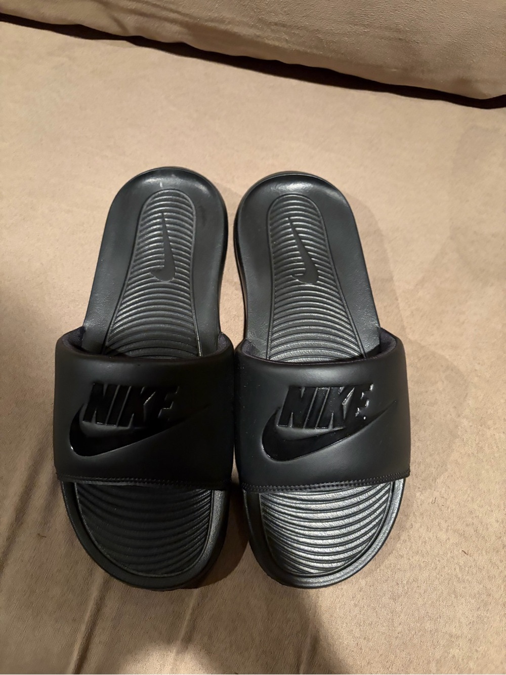 NEW Nike Men’s Slides - Black - size 9